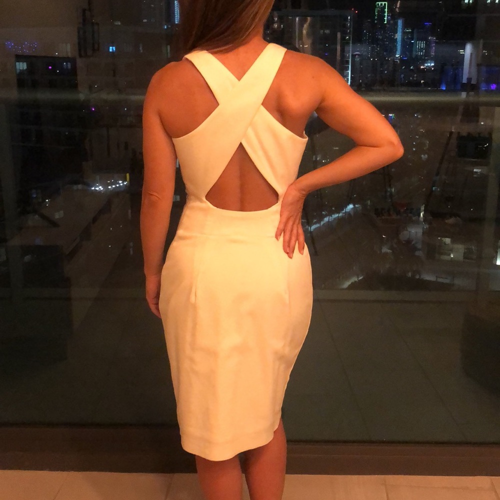 White form fitted classy midi dress - Picture 1 of 2